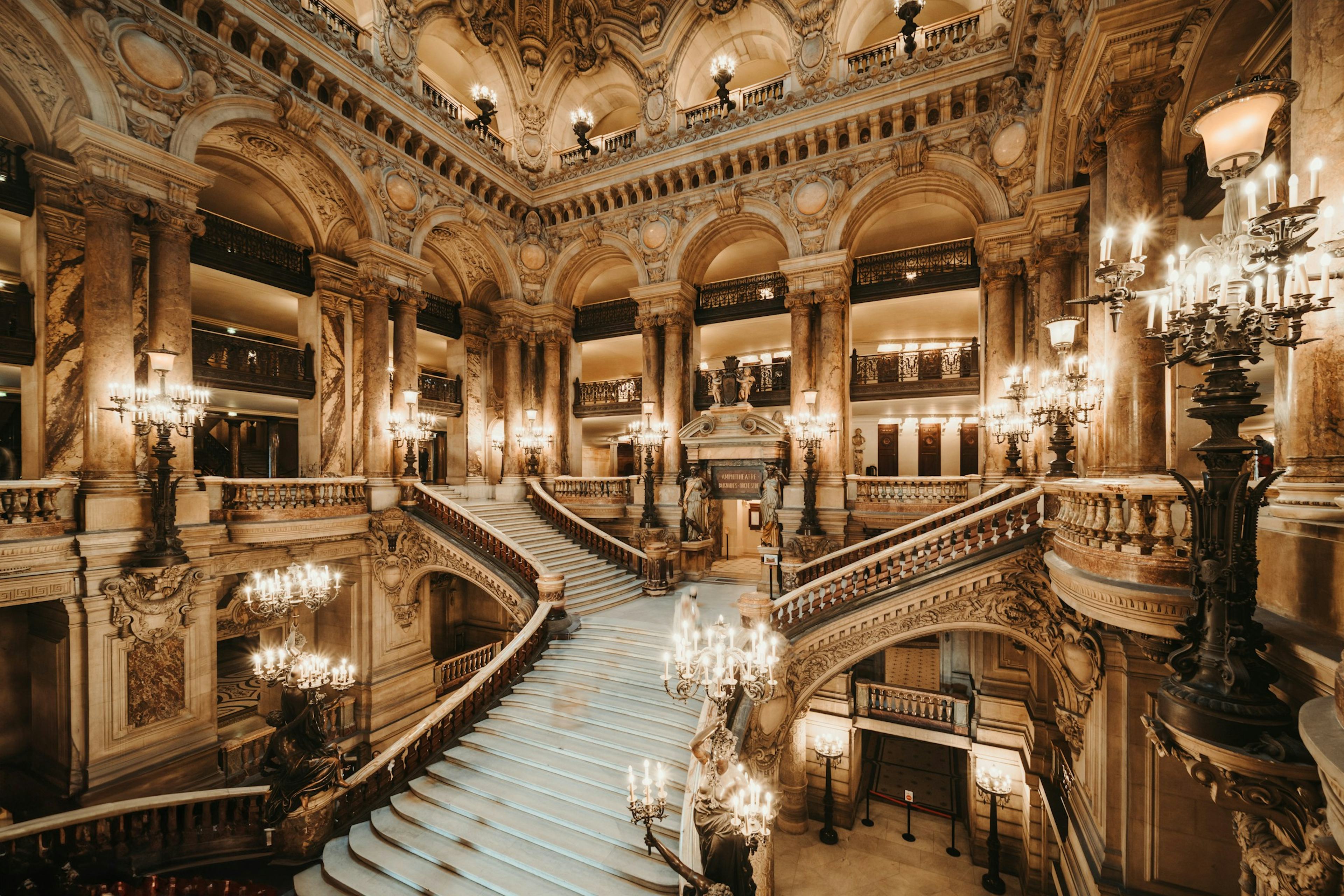 Luxury, Fashion & Beauty: Career Coaching w/ Industry Executive & Scholar