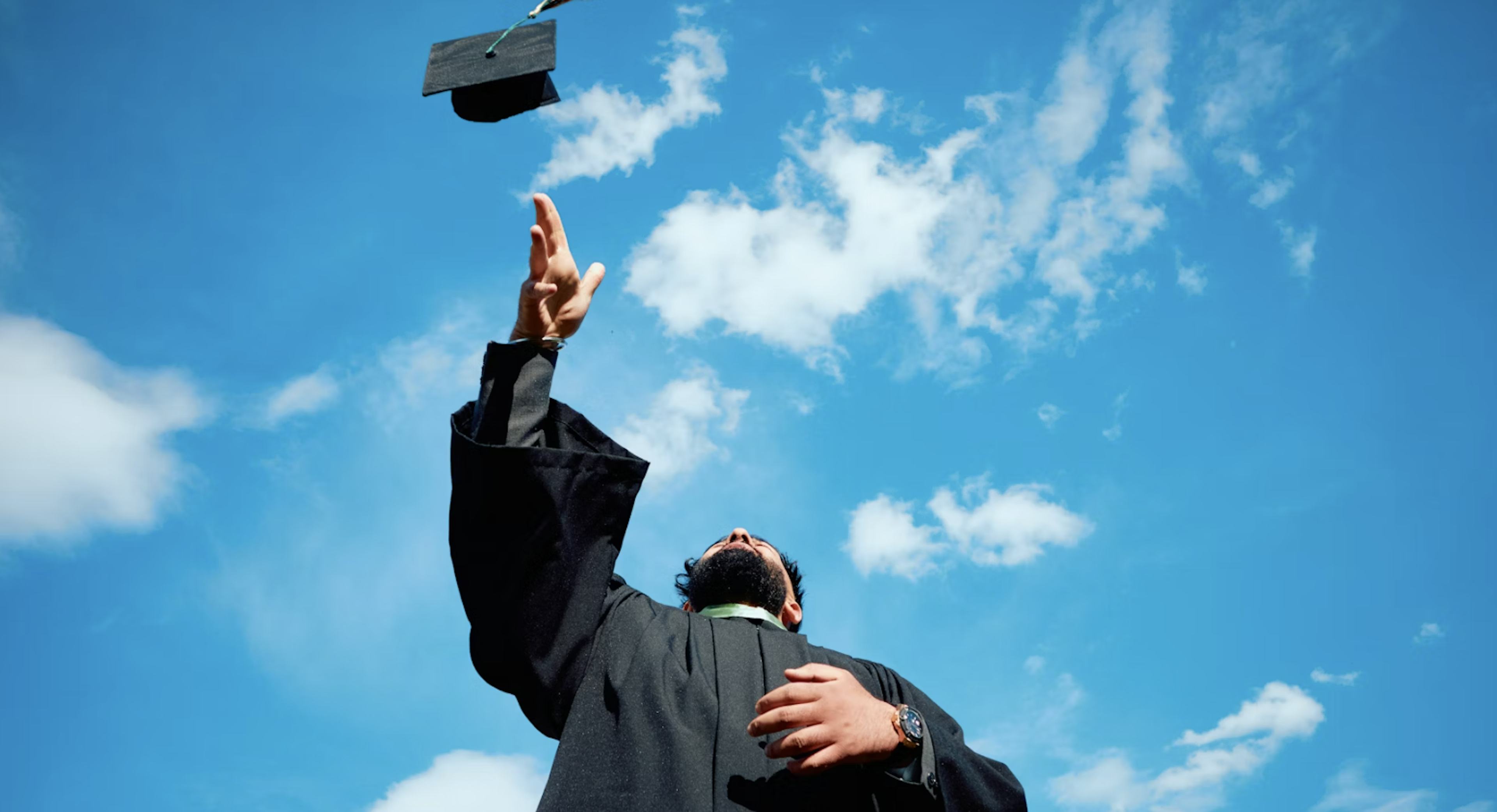 Discover, Refine & Connect the Dots - Scholarship Essay Full Package