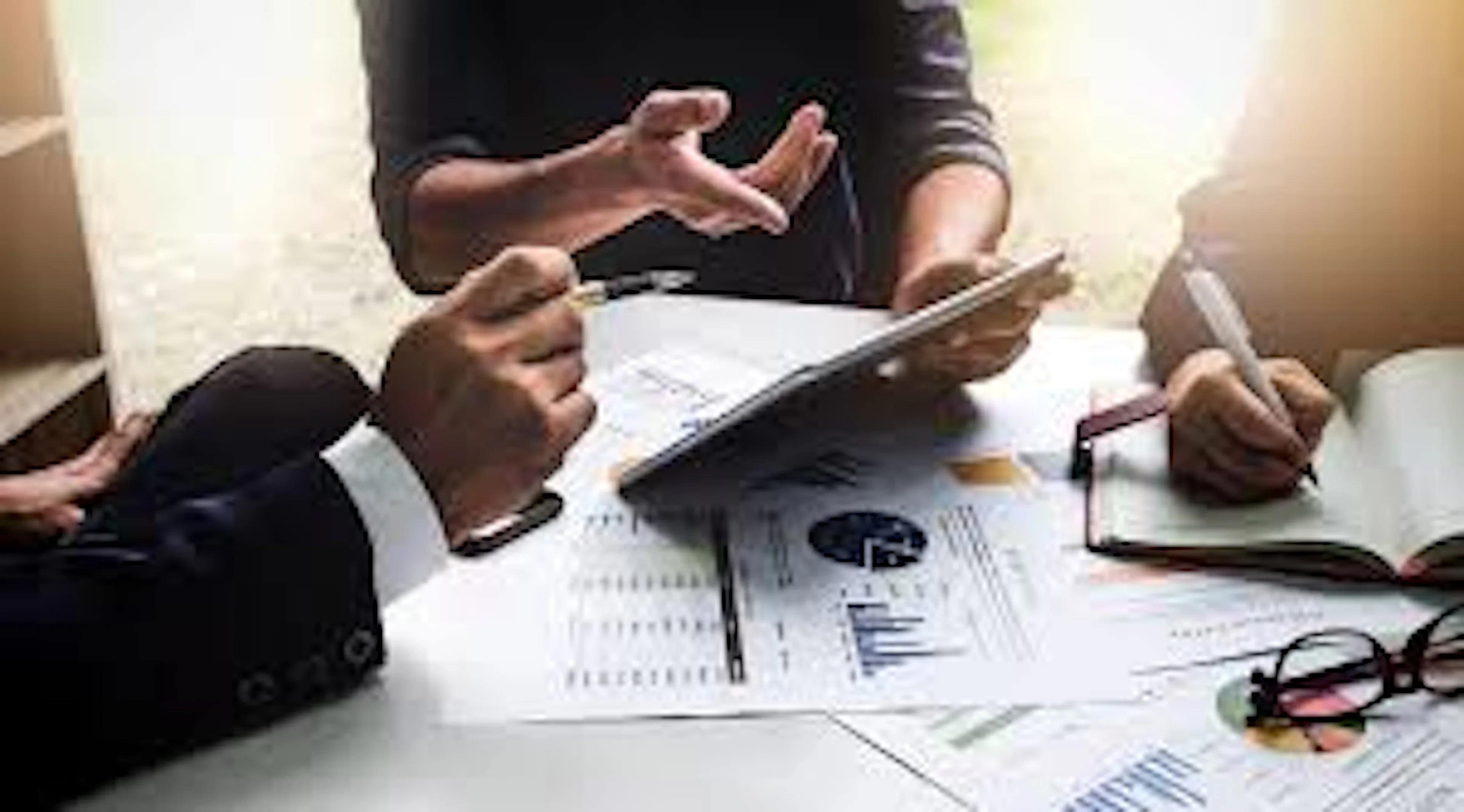 Management Consulting: Clear Strategy and Better Decision Making