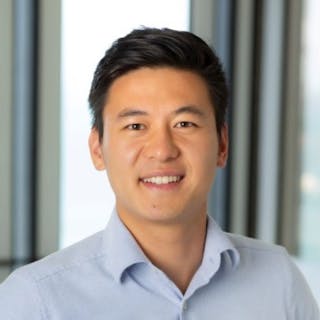 Yankang Y.