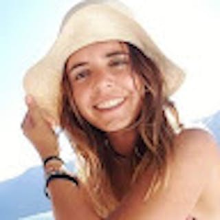 Manuela F.