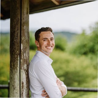 Sean R.
