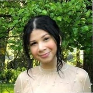 Julissa V.
